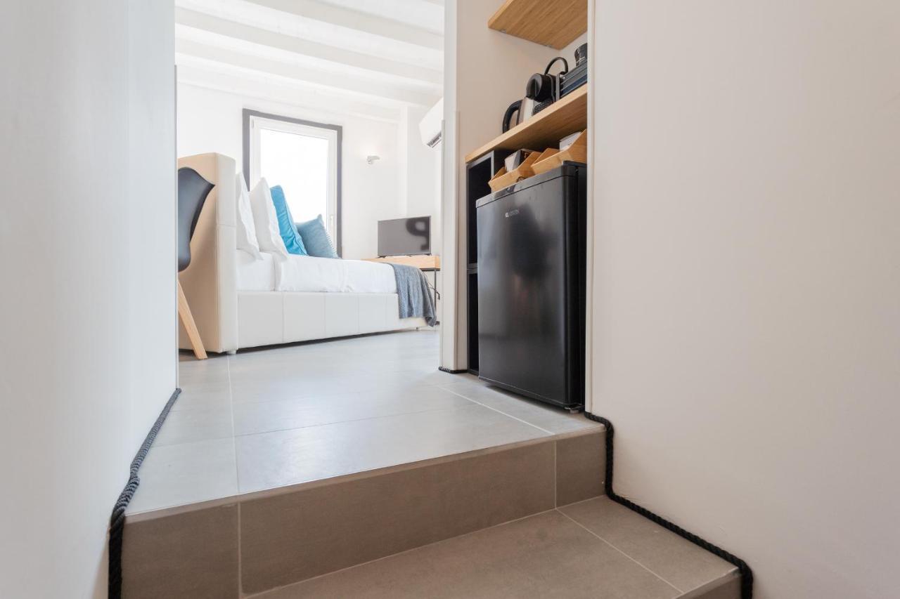 P Terrace - Lake View By Rent All Como Apartment Laglio Bagian luar foto
