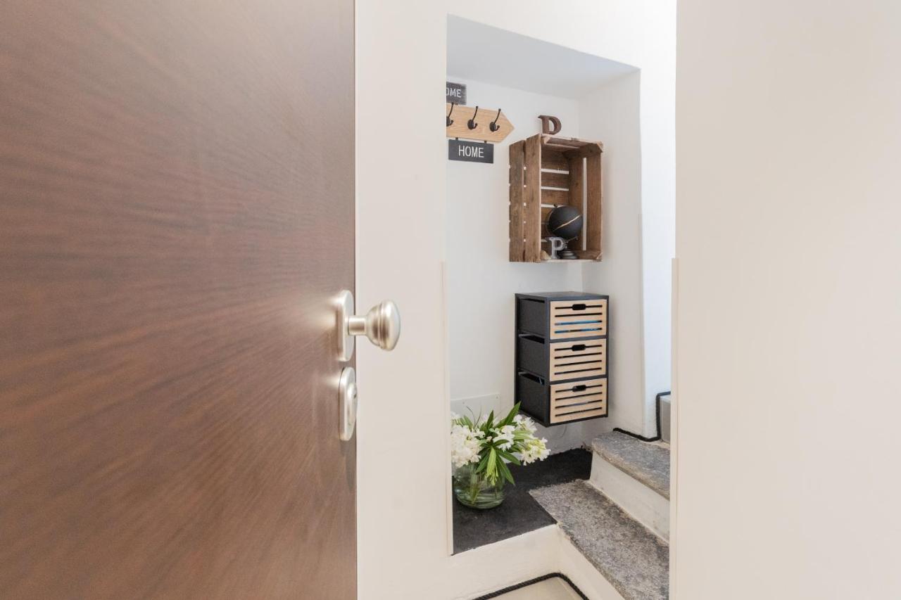 P Terrace - Lake View By Rent All Como Apartment Laglio Bagian luar foto