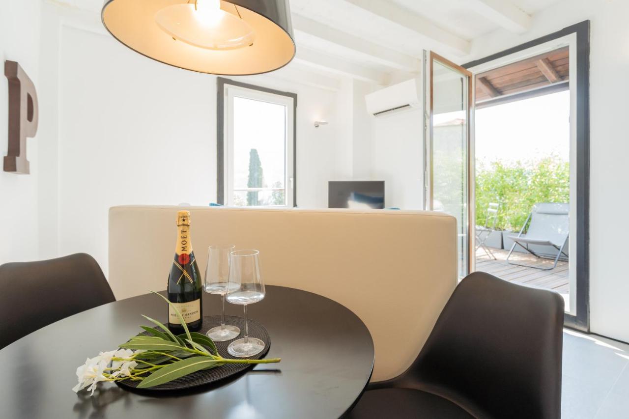 P Terrace - Lake View By Rent All Como Apartment Laglio Bagian luar foto